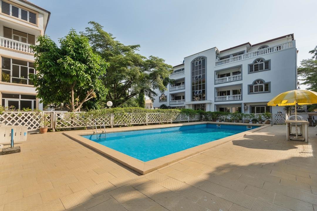 Waterfront 4bedroom Apartment