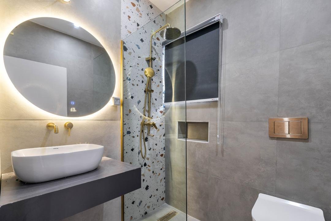 Waterfront 4bedroom Apartment