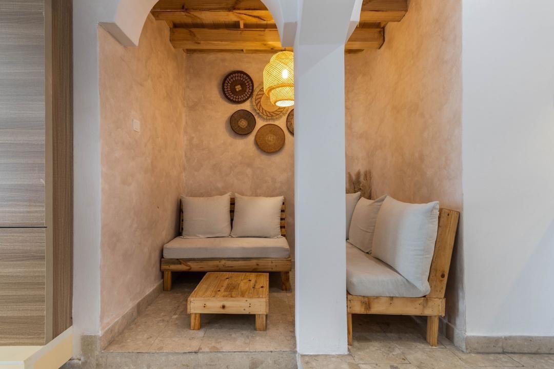 Waterfront 4bedroom Apartment